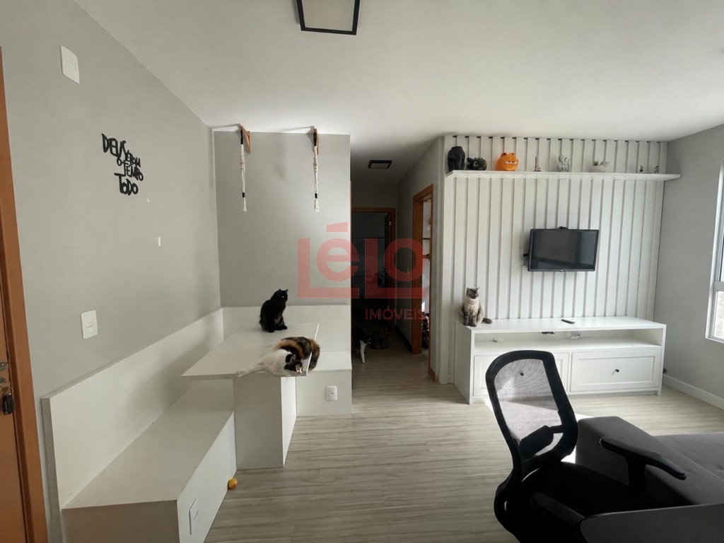 Apartamento para venda no Jardim America em Maringa com 55,76m² por R$ 280.000,00