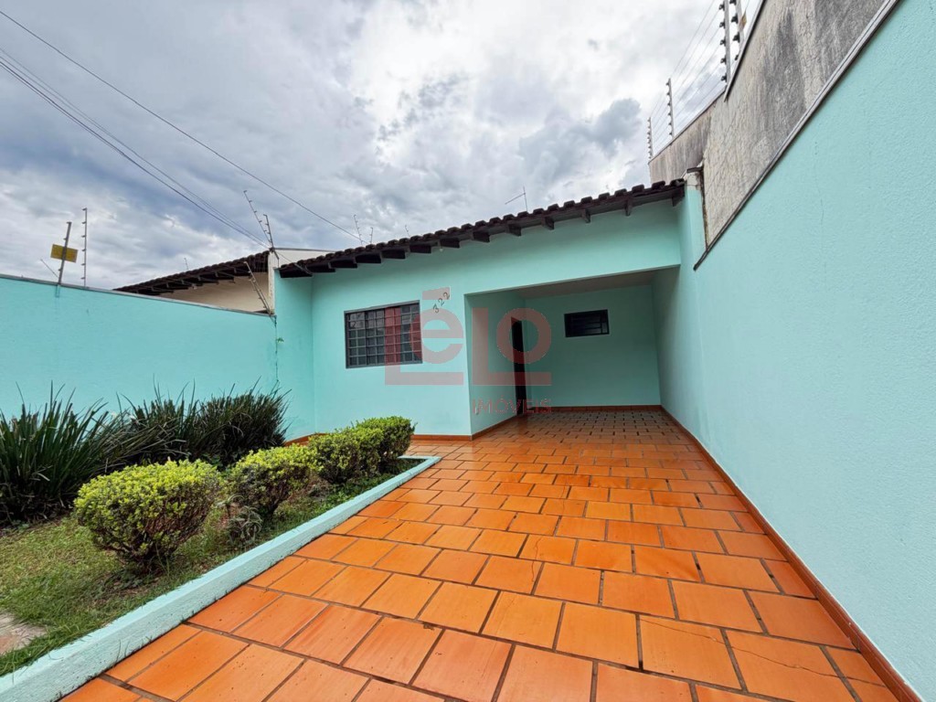 Casa Residencial para locacao no Jardim Sao Silvestre em Maringa com 192m² por R$ 1.983,00