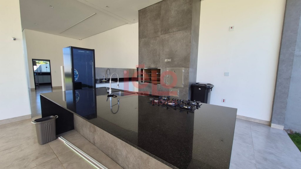 Casa Residencial para venda no Jardim Andrade em Maringa com 1.000m² por R$ 1.200.000,00