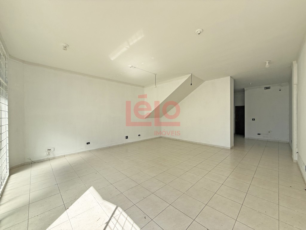 Sala Comercial para locacao no Vila Progresso em Maringa com 229,61m² por R$ 2.000,00