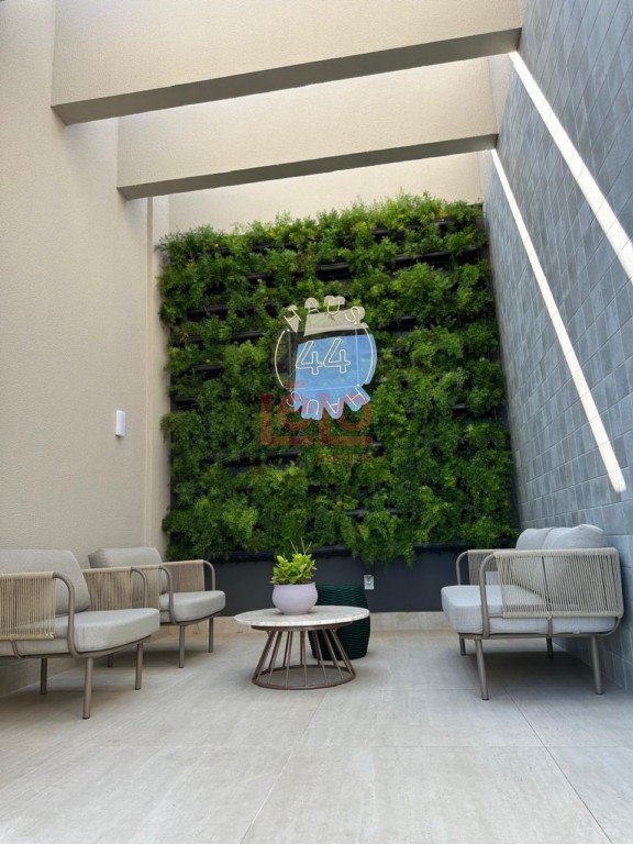 Apartamento para venda no Zona 08 em Maringa com 132,67m² por R$ 740.000,00