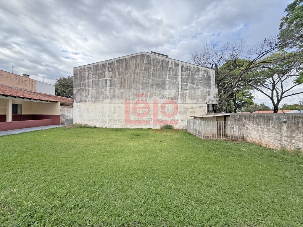 Casa Residencial para locacao no Parque Palmeiras em Maringa com 106,71m² por R$ 2.000,00