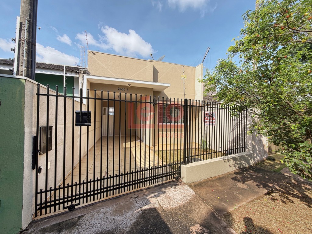 Casa Residencial para locacao no Jardim Real em Maringa com 99,92m² por R$ 2.800,00
