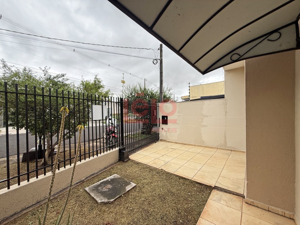 Casa Residencial para locacao no Jardim Real em Maringa com 99,92m² por R$ 2.800,00