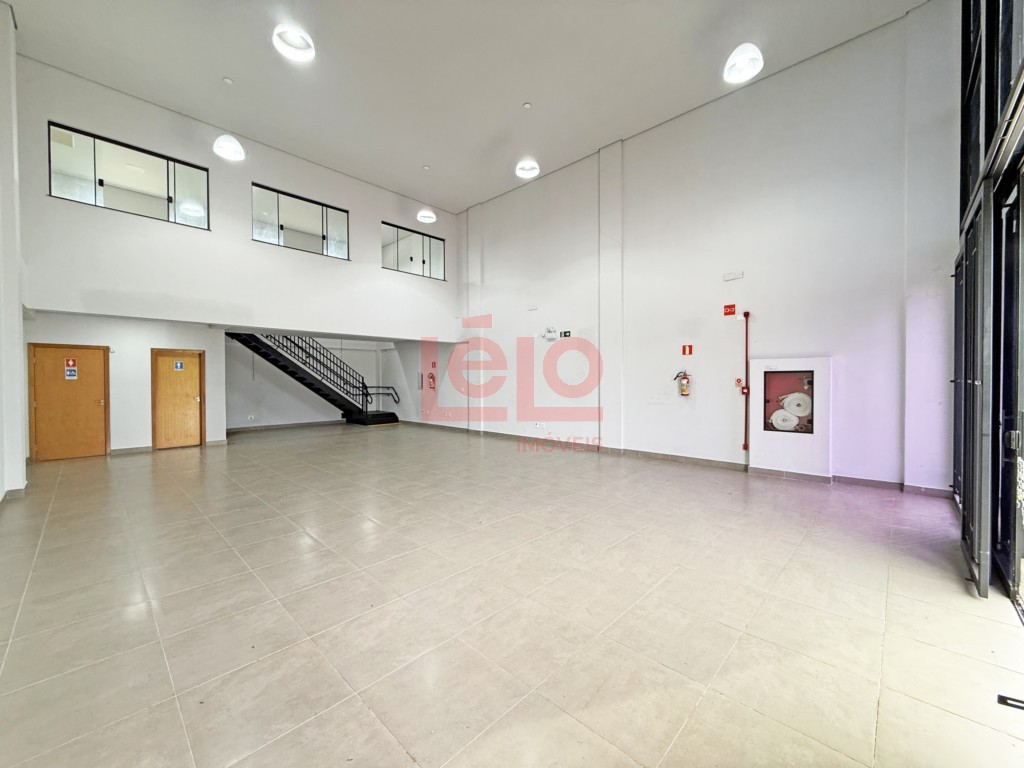 Sala Comercial para locacao no Loteamento Sumare em Maringa com 0m² por R$ 3.500,00