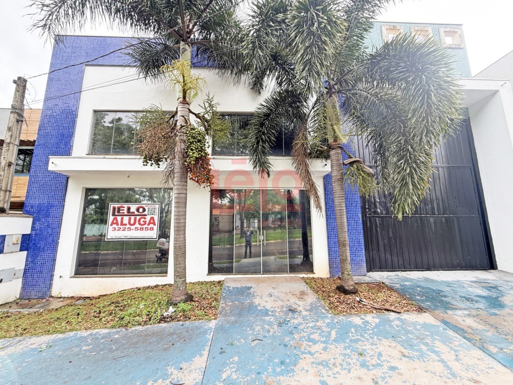 Barracão para locacao no Parque das Grevileas 3a Parte em Maringa com 313,24m² por R$ 4.500,00