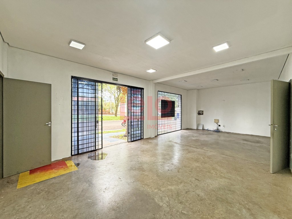 Barracão para locacao no Parque das Grevileas 3a Parte em Maringa com 313,24m² por R$ 4.500,00