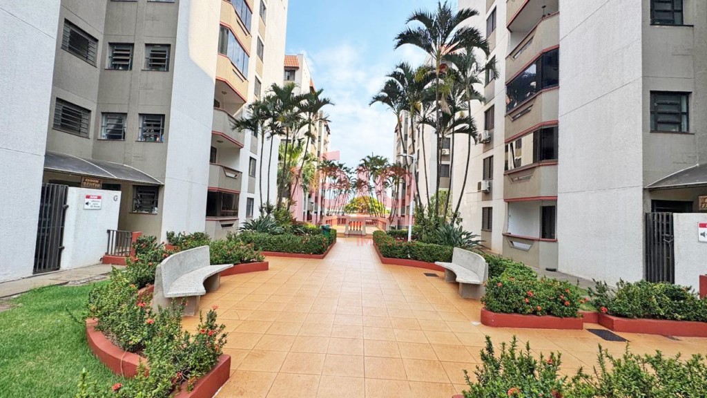 Apartamento para venda no Zona 03 em Maringa com 121,12m² por R$ 480.000,00