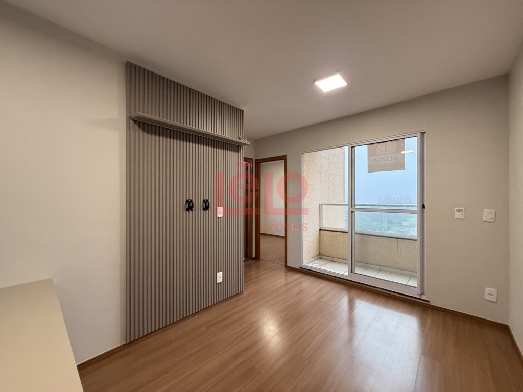Apartamento para locacao no Zona 07 em Maringa com 55,88m² por R$ 2.100,00