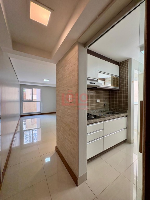 Apartamento para venda no Zona 02 em Maringa com 62,28m² por R$ 350.000,00