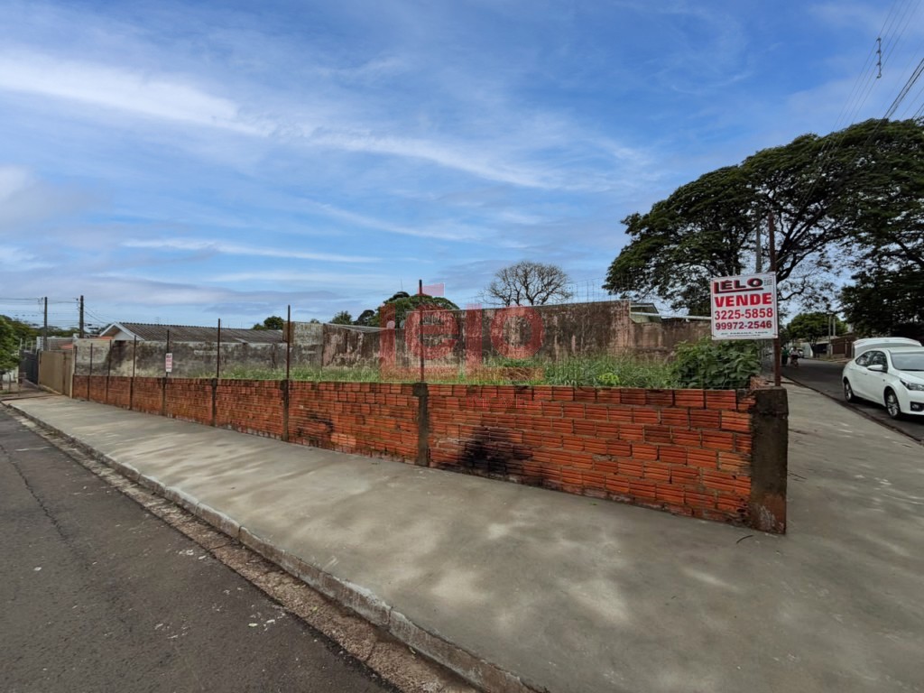 Terreno para venda no Jardim Liberdade em Maringa com 325m² por R$ 320.000,00