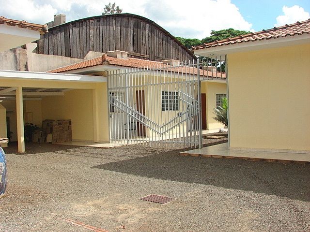 Apartamento para locacao no Zona 07 em Maringa com 35m² por R$ 900,00