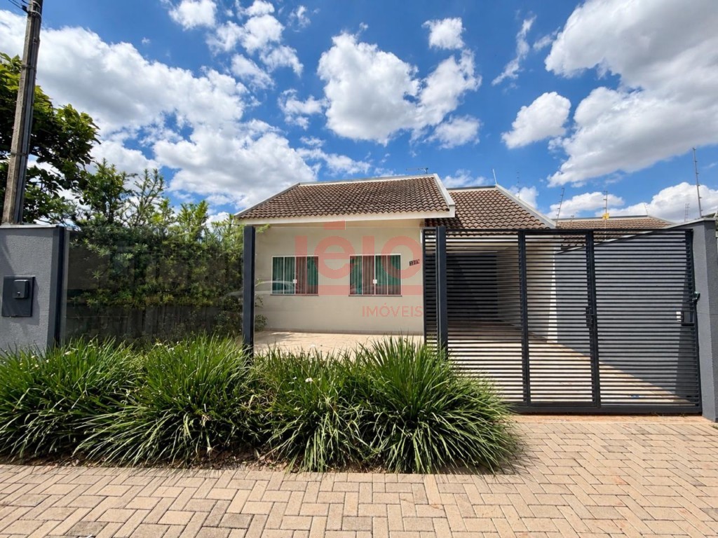Casa Residencial para venda no Jardim Universo em Maringa com 110m² por R$ 490.000,00