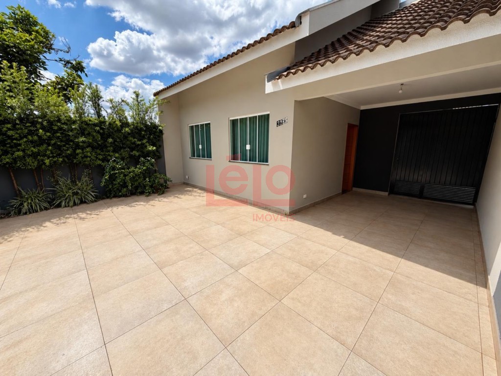 Casa Residencial para venda no Jardim Universo em Maringa com 110m² por R$ 490.000,00