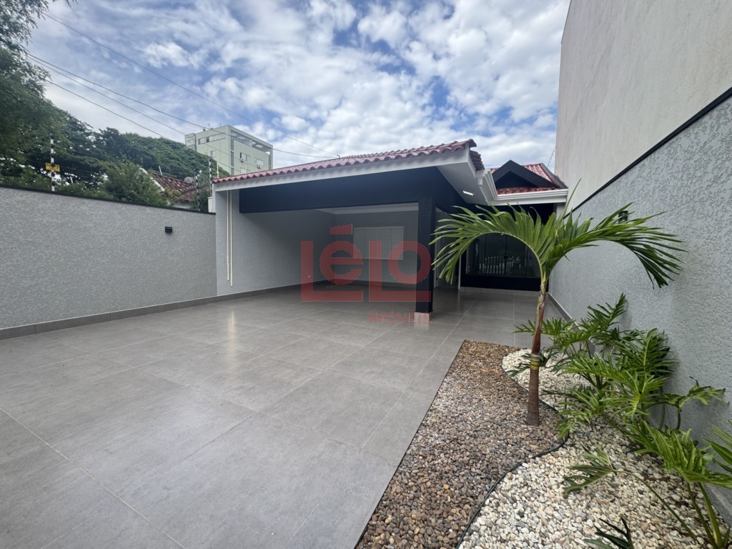 Casa Residencial para venda no Zona 07 em Maringa com 300m² por R$ 1.050.000,00