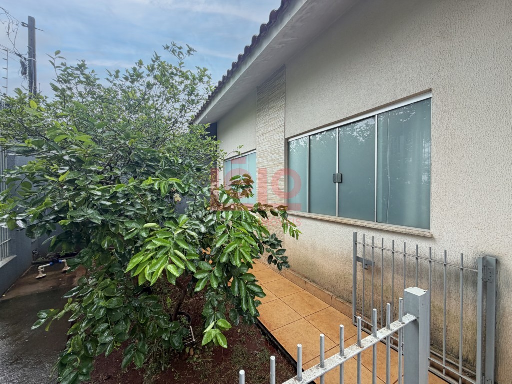 Casa Residencial para locacao no Jardim Italia II em Maringa com 105,89m² por R$ 3.000,00