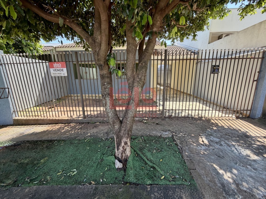 Casa Residencial para venda no Jardim Piata em Maringa com 107,8m² por R$ 350.000,00
