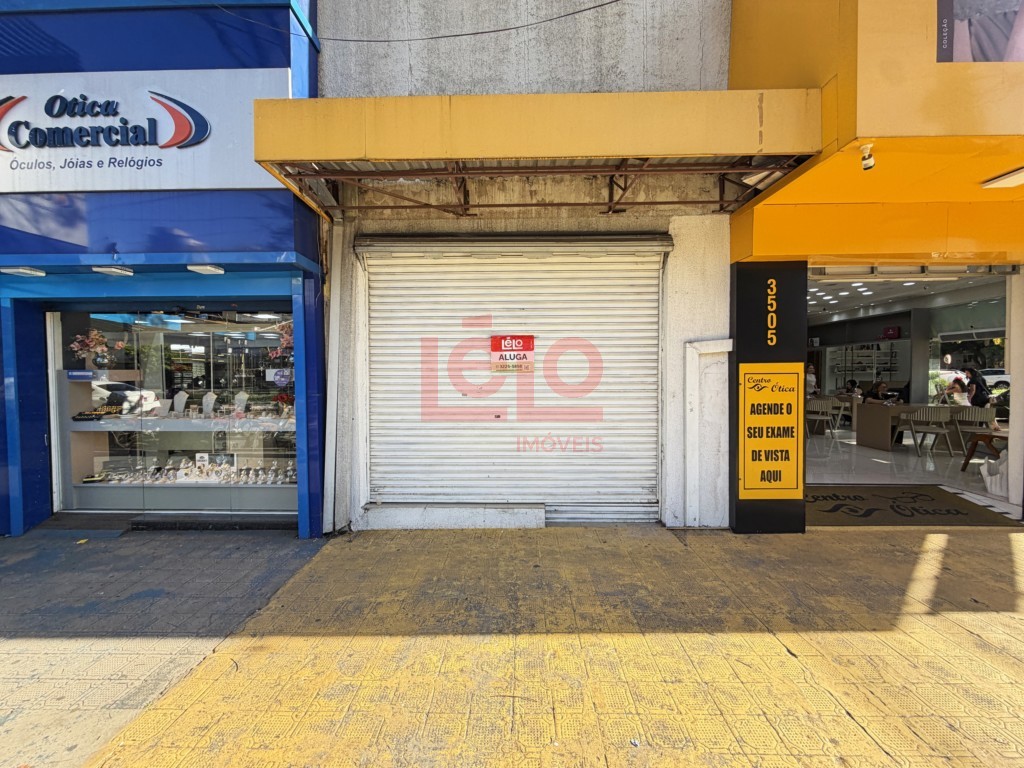 Sala Comercial para locacao no Zona 01 em Maringa com 0m² por R$ 12.000,00
