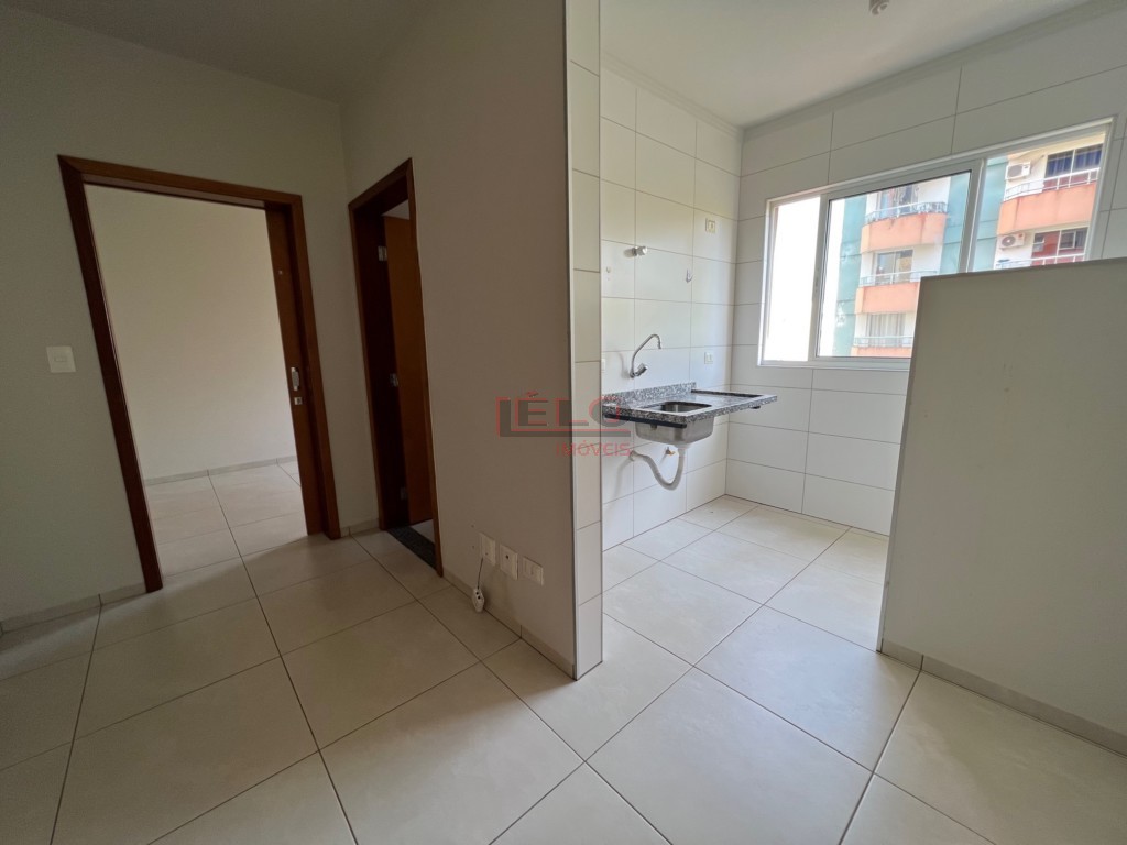 Apartamento para locacao no Zona 07 em Maringa com 40,2m² por R$ 1.000,00
