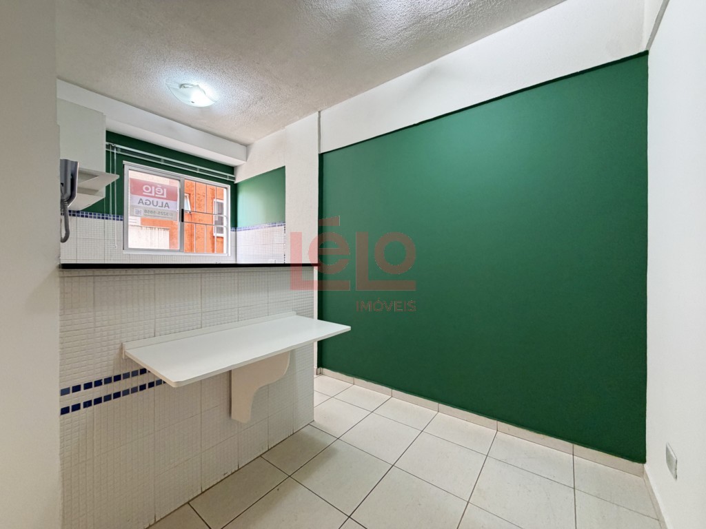 Apartamento para locacao no Zona 07 em Maringa com 54m² por R$ 1.100,00