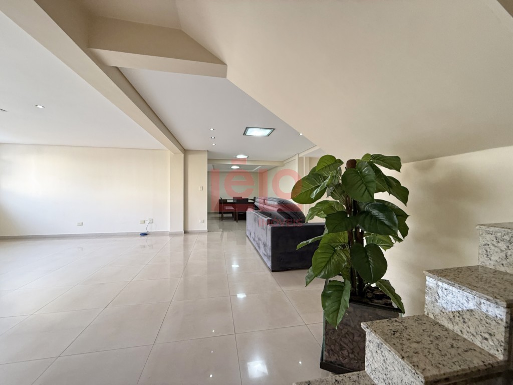 Apartamento para locacao no Jardim Sao Jorge em Maringa com 96m² por R$ 4.300,00