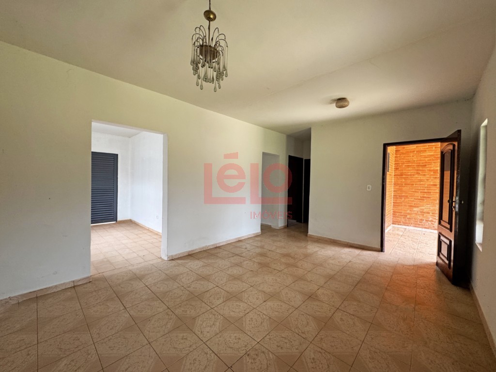 Casa Residencial para venda no Primavera em Rosana com 456m² por R$ 330.000,00