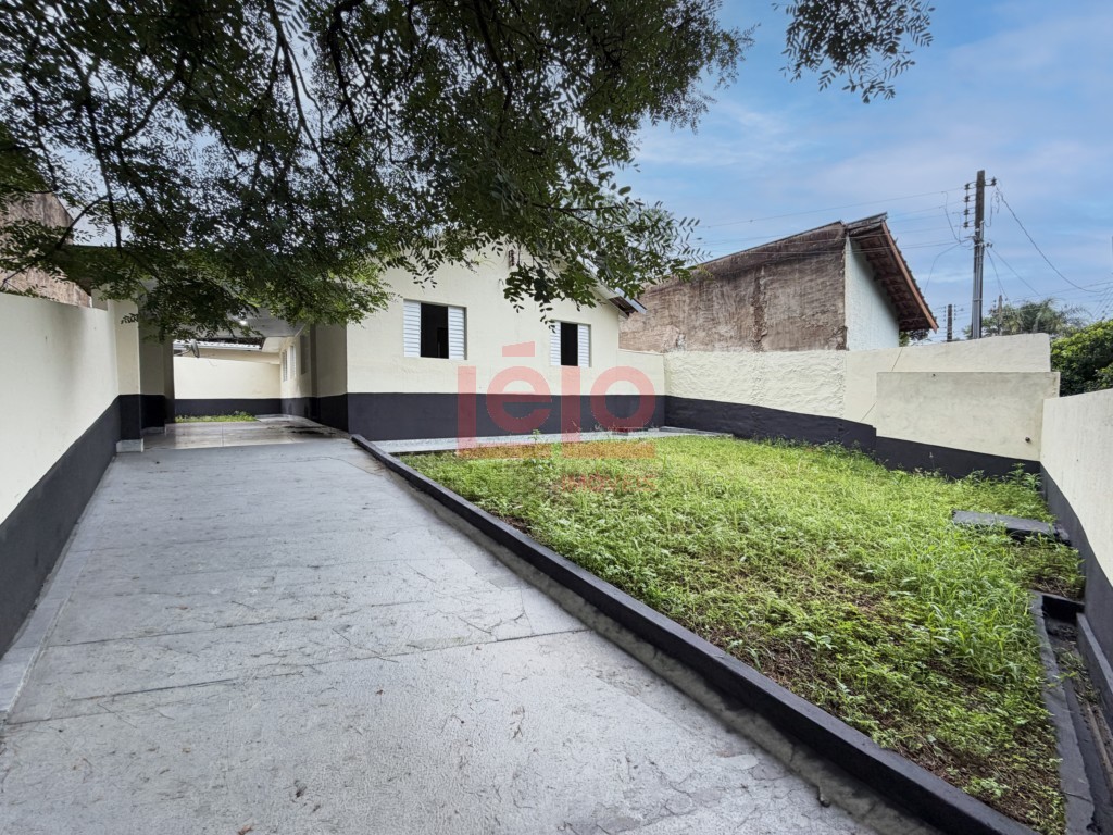 Casa Residencial para locacao no Parque Industrial em Maringa com 77,47m² por R$ 1.700,00