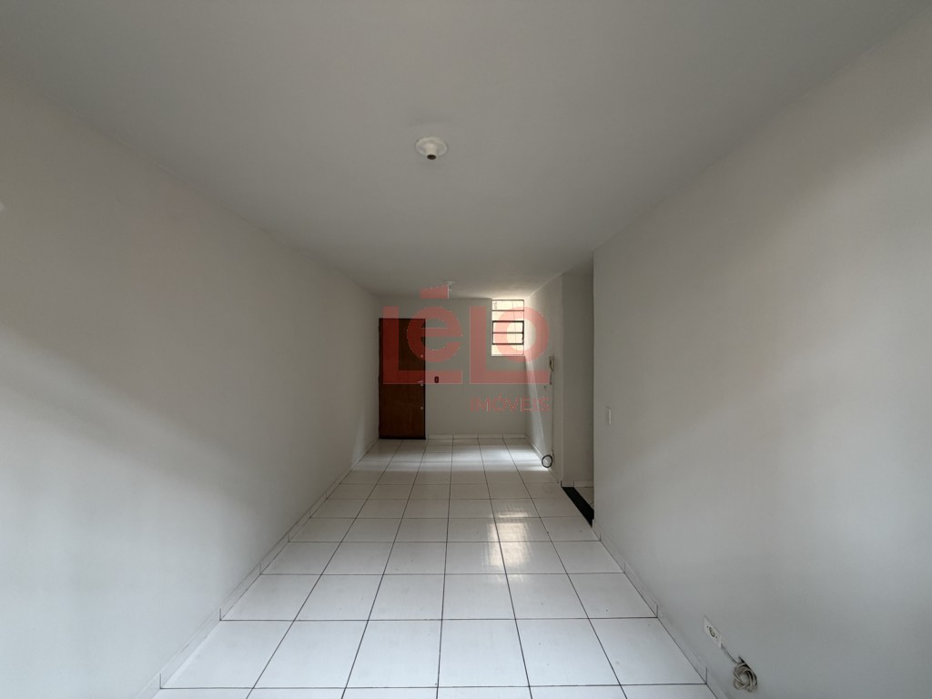 Apartamento para venda no Zona 07 em Maringa com 80,77m² por R$ 250.000,00