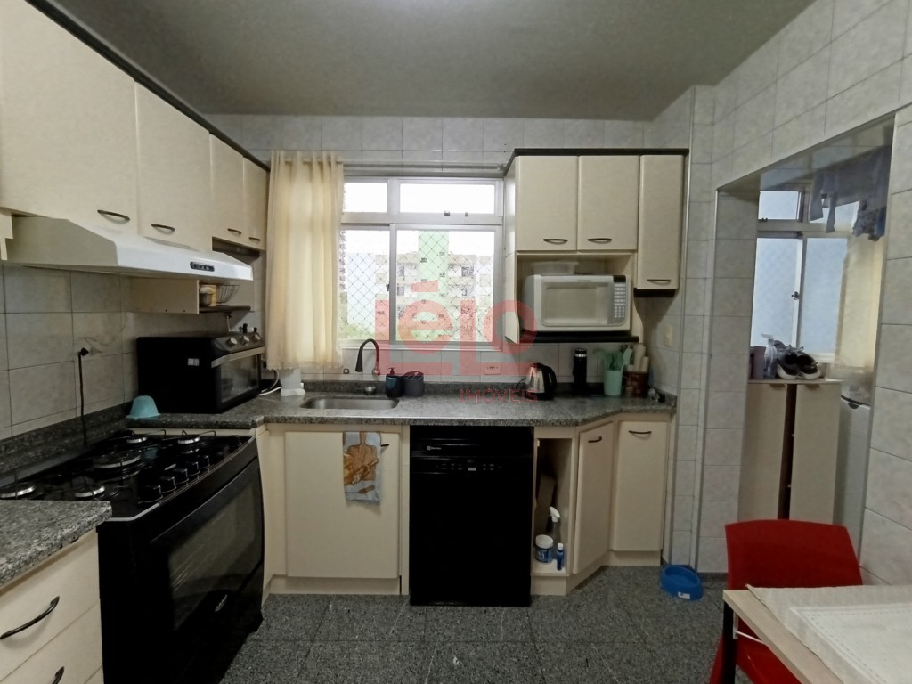 Apartamento para venda no Zona 07 em Maringa com 178,91m² por R$ 550.000,00
