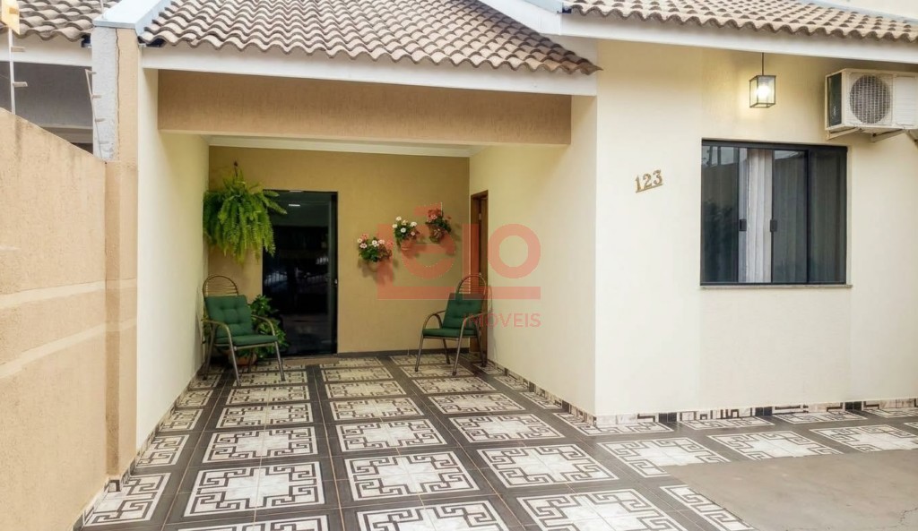 Casa Residencial para venda no Jardim Paulista III em Maringa com 154,78m² por R$ 319.000,00