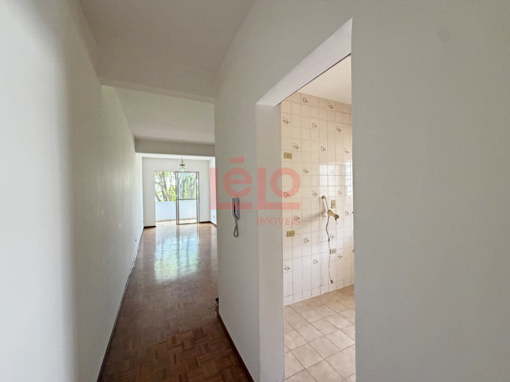 Apartamento para locacao no Vila Santo Antonio em Maringa com 123,92m² por R$ 1.800,00
