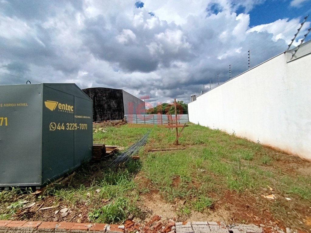Terreno para venda no Jardim Santa Cruz em Maringa com 300m² por R$ 280.000,00
