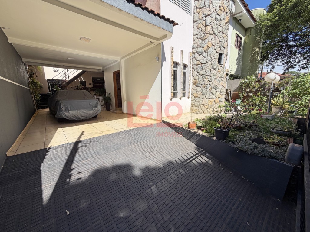 Sobrado para venda no Parque das Grevileas 3a Parte em Maringa com 220,03m² por R$ 600.000,00