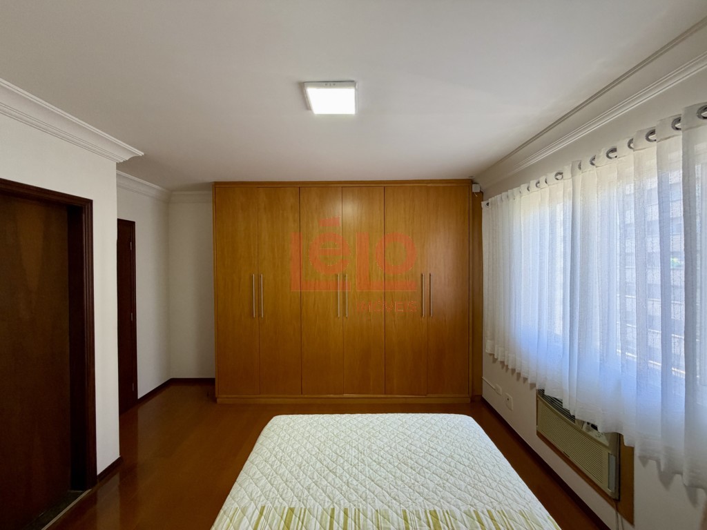 Apartamento para venda no Zona 07 em Maringa com 233,31m² por R$ 790.000,00