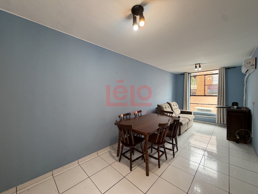 Apartamento para locacao no Zona 07 em Maringa com 80,77m² por R$ 1.500,00