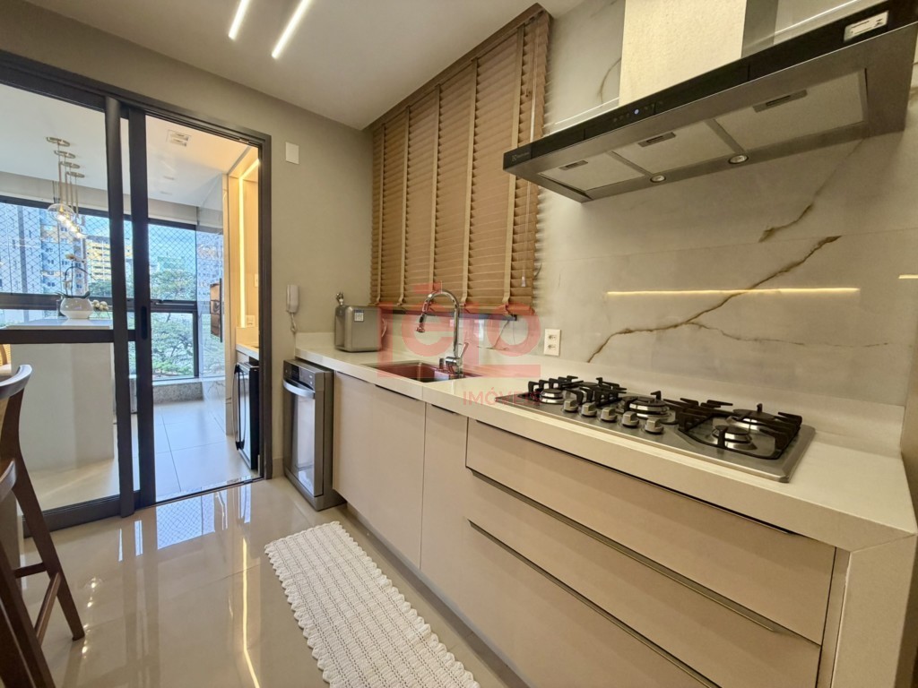 Apartamento para venda no Zona 03 em Maringa com 182m² por R$ 2.049.000,00
