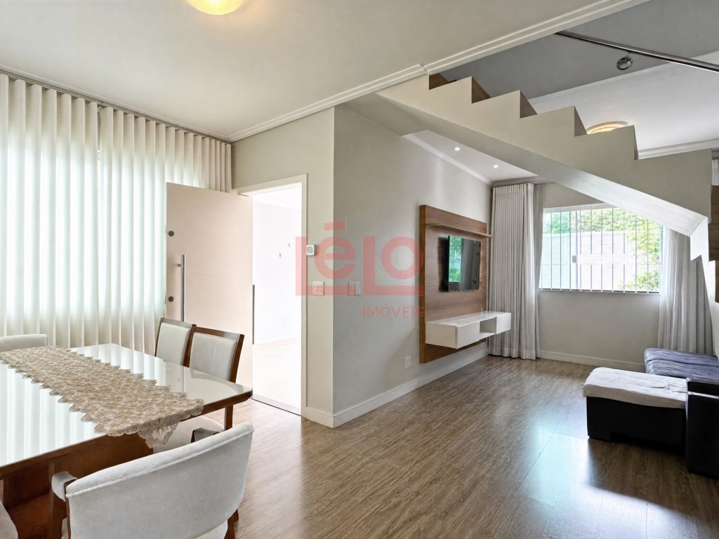 Sobrado para venda no Jardim Colina Verde em Maringa com 155,99m² por R$ 649.000,00
