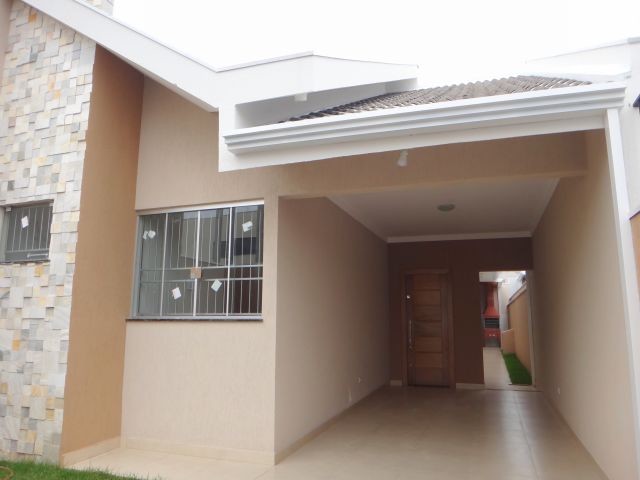 Casa Residencial para locacao no Jardim Paris VI em Maringa com 99m² por R$ 2.500,00