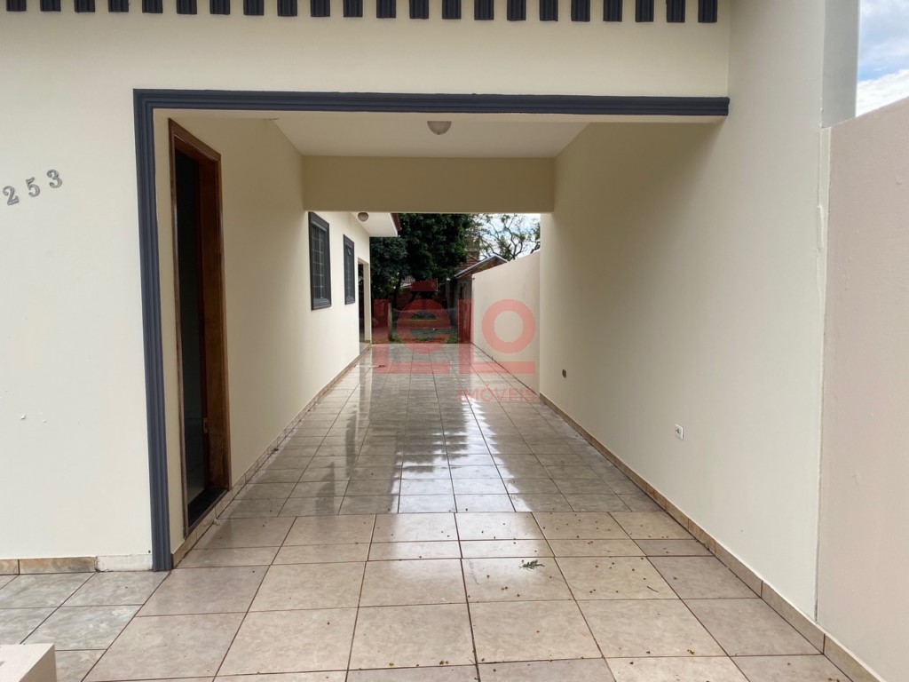 Casa Residencial para locacao no Jardim Alvorada em Maringa com 130,3m² por R$ 2.300,00