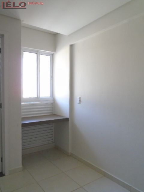 Apartamento para locacao no Vila Esperanca em Maringa com 60,04m² por R$ 1.350,00