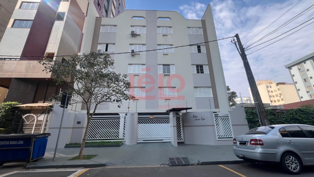 Apartamento para locacao no Zona 07 em Maringa com 136,08m² por R$ 1.700,00