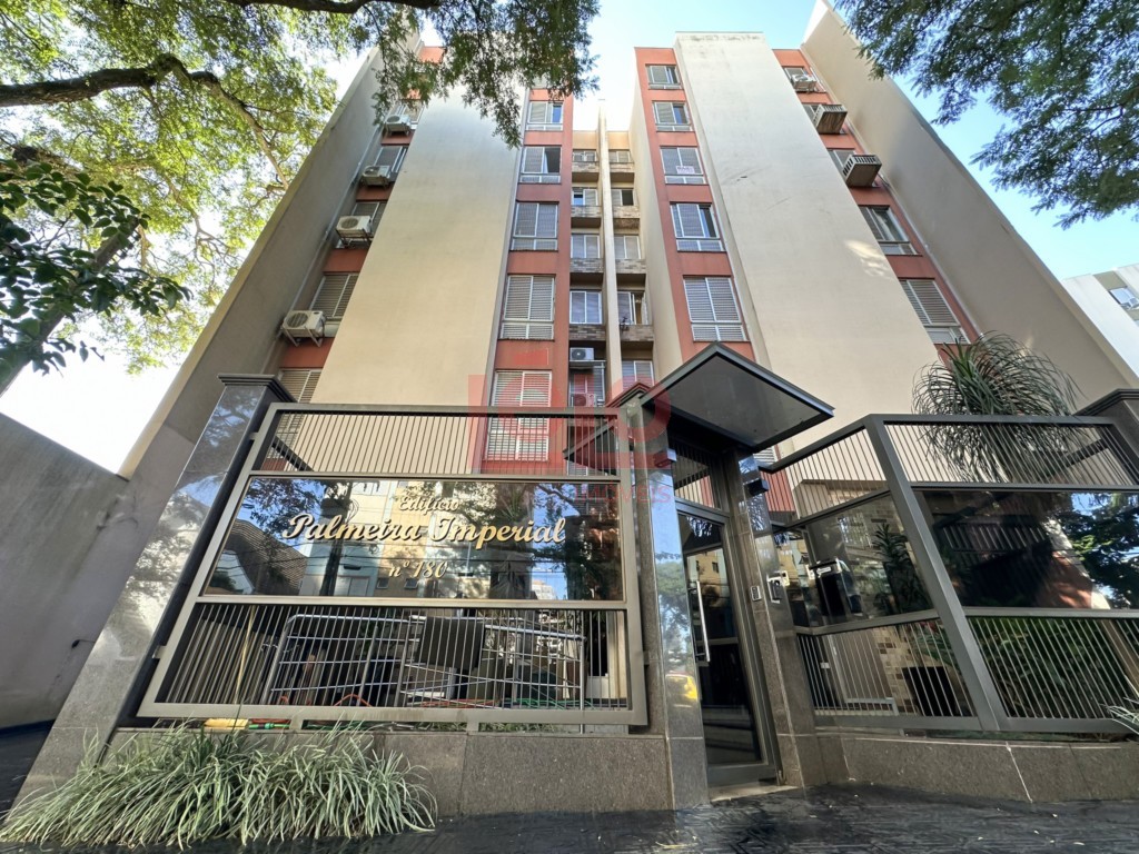 Apartamento para locacao no Zona 07 em Maringa com 154,54m² por R$ 2.200,00