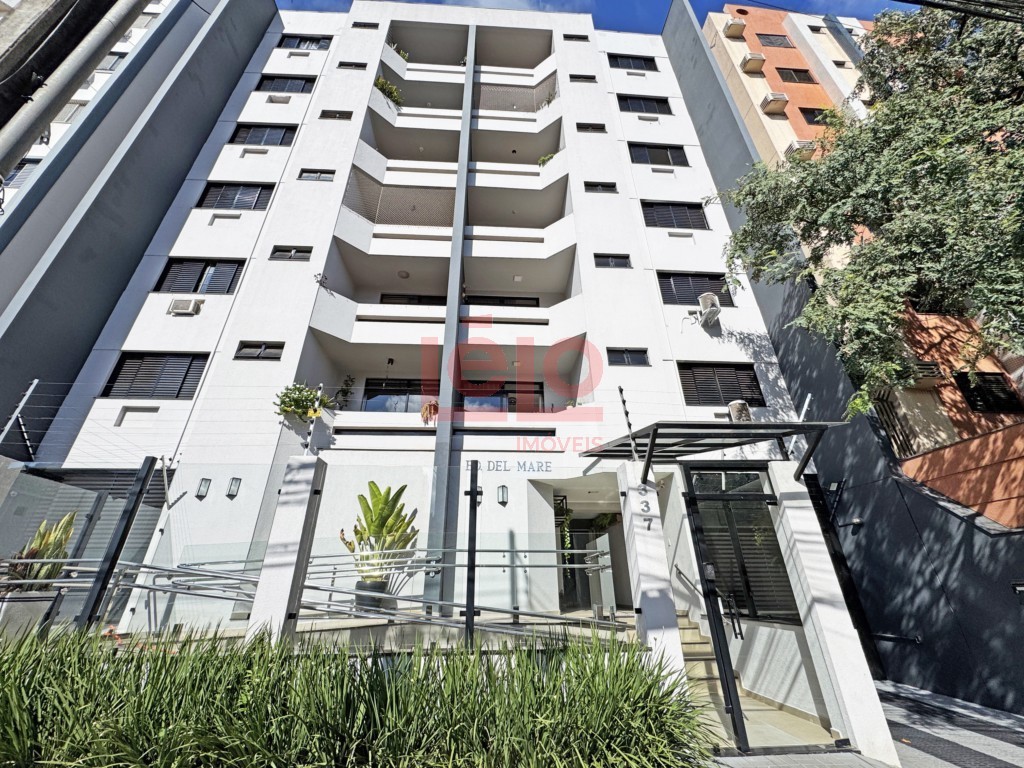 Apartamento para locacao no Zona 07 em Maringa com 130,32m² por R$ 1.900,00