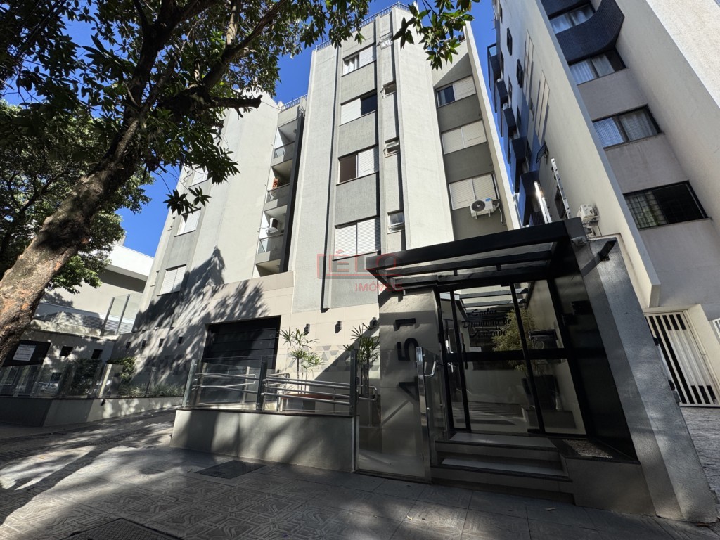 Apartamento para locacao no Zona 07 em Maringa com 122m² por R$ 1.500,00