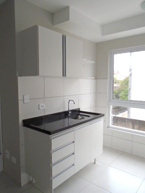 Apartamento para locacao no Vila Esperanca em Maringa com 85,52m² por R$ 1.700,00