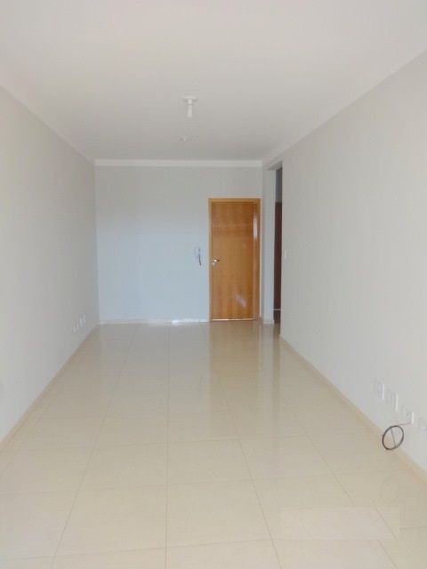 Casa Residencial para locacao no Jardim Canada em Maringa com 115,95m² por R$ 2.800,00