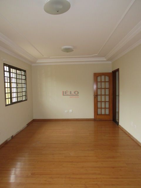 Casa Residencial para venda no Jardim Santa Helena em Maringa com 137,86m² por R$ 510.000,00