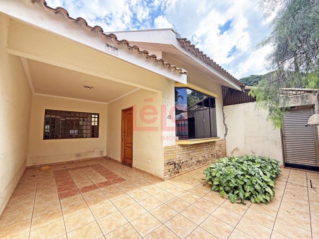 Casa Residencial para locacao no Vila Esperanca em Maringa com 120,57m² por R$ 2.500,00