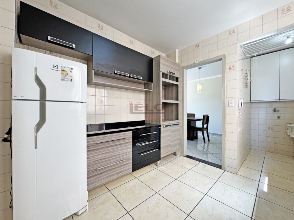 Apartamento para locacao no Zona 07 em Maringa com 79m² por R$ 1.500,00