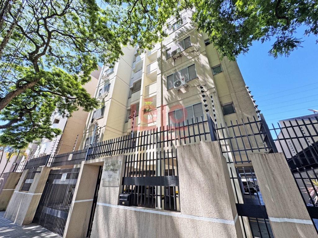 Apartamento para locacao no Jardim Tabaete em Maringa com 113,38m² por R$ 2.300,00